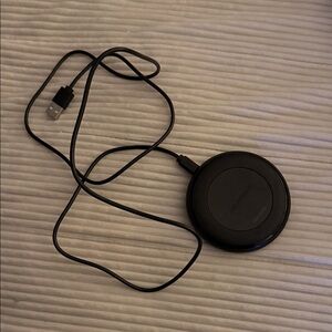 ravpower Black Charging Pad